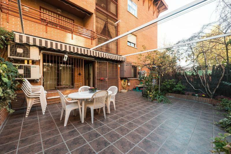 Vivienda Familiar Con Jardin Junto A Ifema Leilighet Madrid Eksteriør bilde