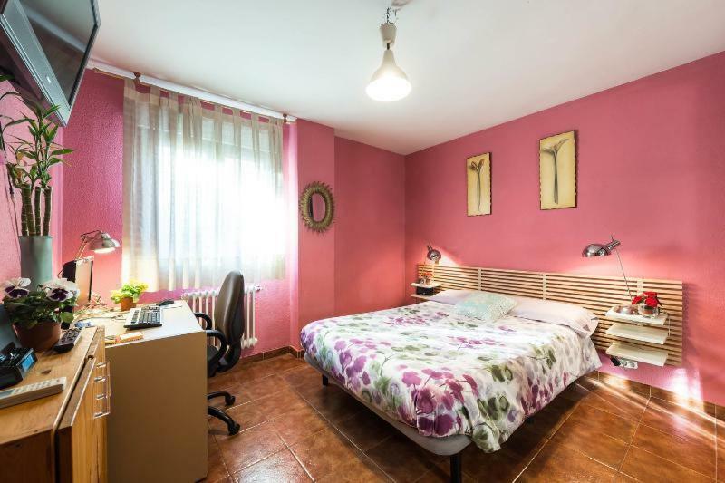 Vivienda Familiar Con Jardin Junto A Ifema Leilighet Madrid Eksteriør bilde